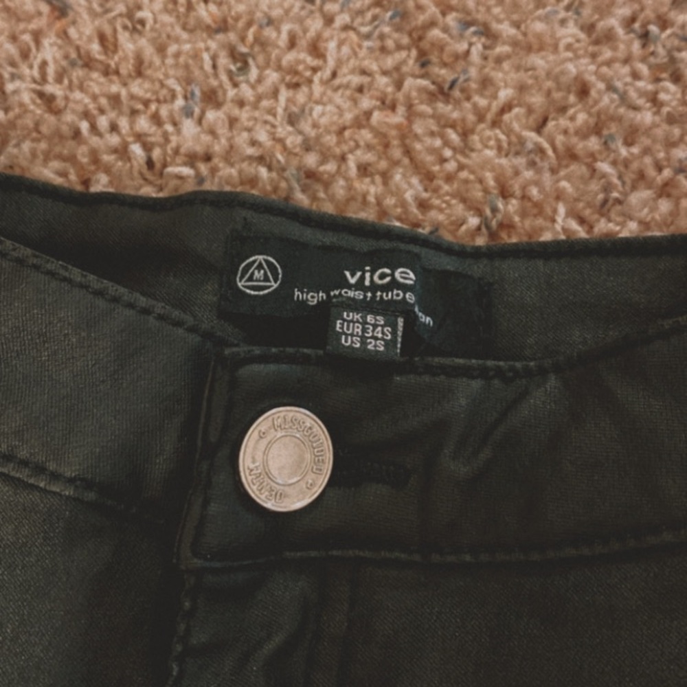 MISSGUIDED High Waist leather-like Pants